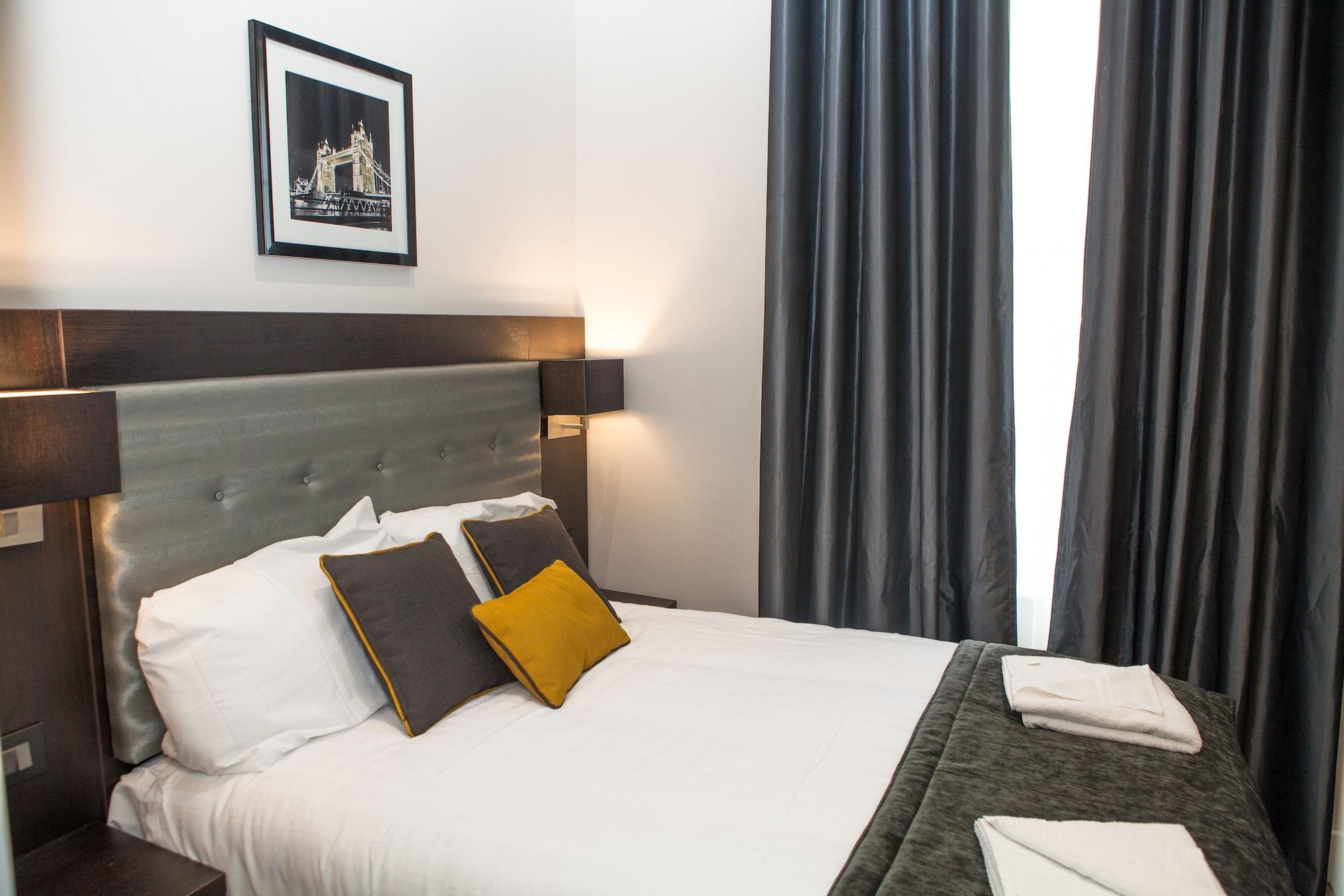 The Tudor Inn Hotel Лондон Екстер'єр фото